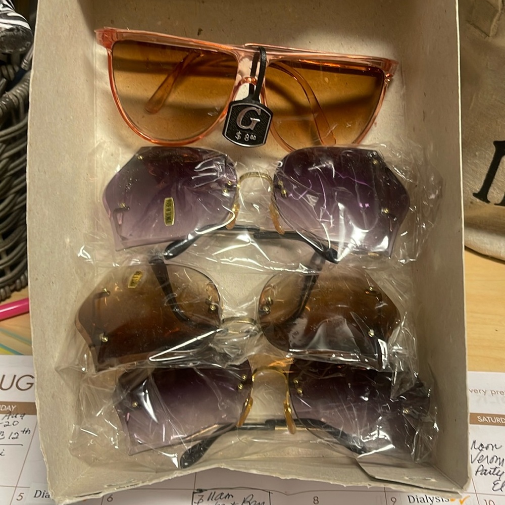 5 Pairs vintage sunglasses from the late 80s REDUCED